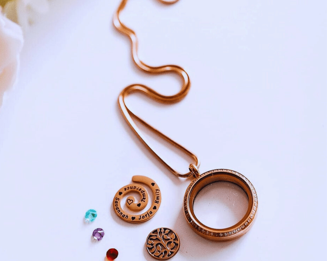 Captivating Elegance: Exploring the Magic of Floating Dream Lockets by Belle Fever - BELLE FEVER