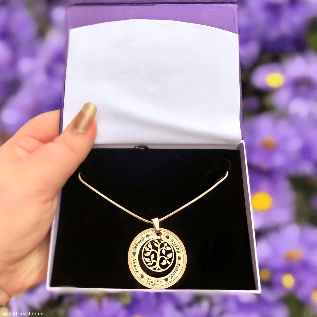 Family Tree Necklace: The Perfect Gift for Cherishing Roots and Branches - BELLE FEVER