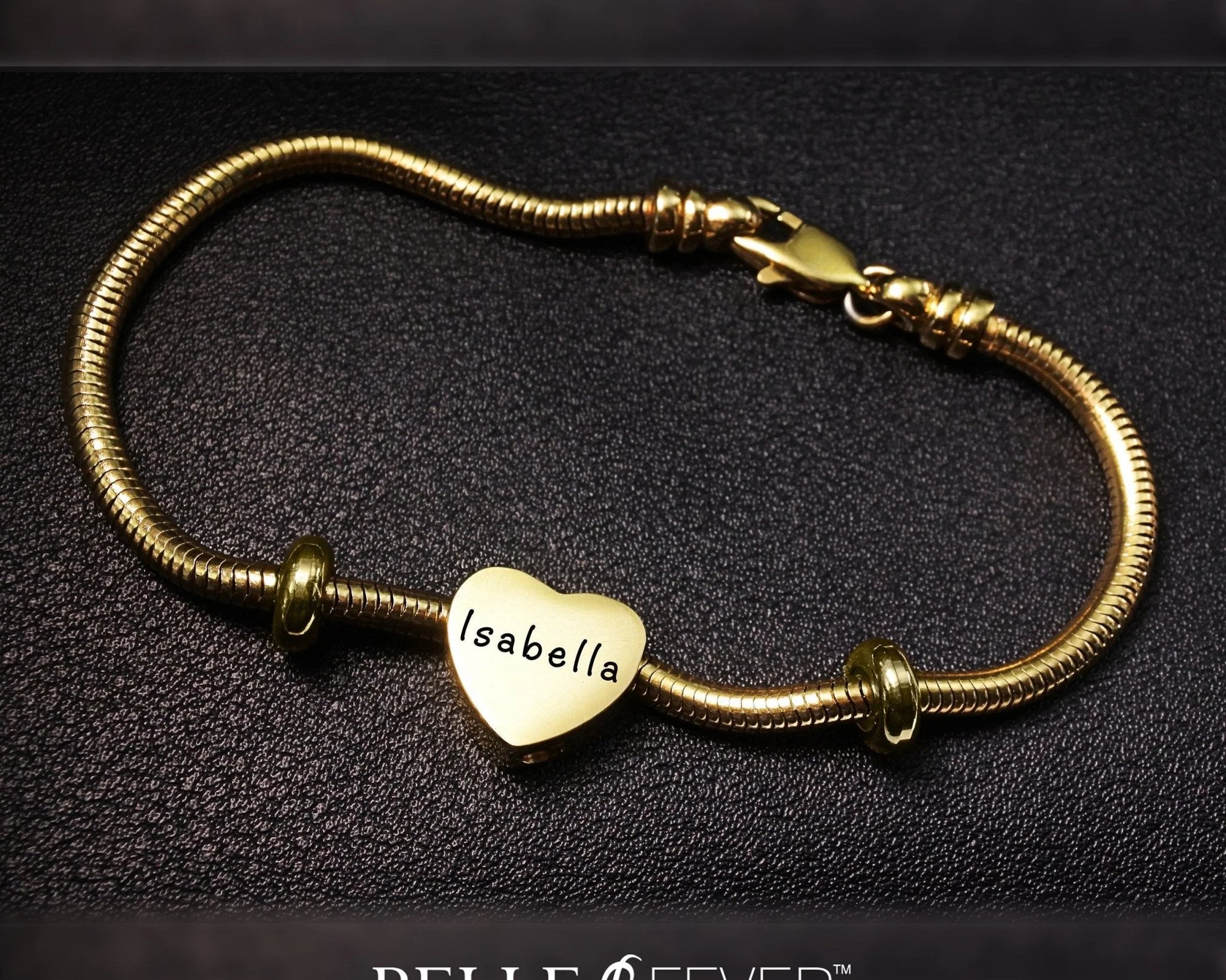 Choosing the Right Personalised Jewellery to Honor Your Loved One's Memory