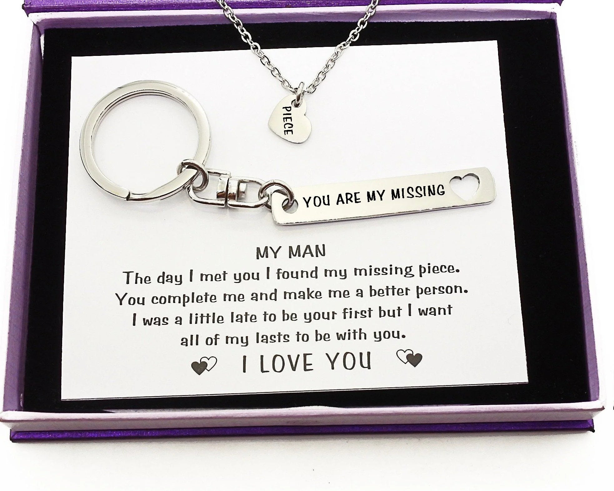 Fashionable Remembrance: Incorporating Personalised Jewellery Into Your Everyday Style