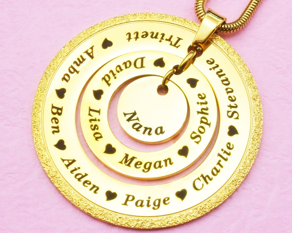 Sparkling Circles of Loved Ones Personalised Necklace