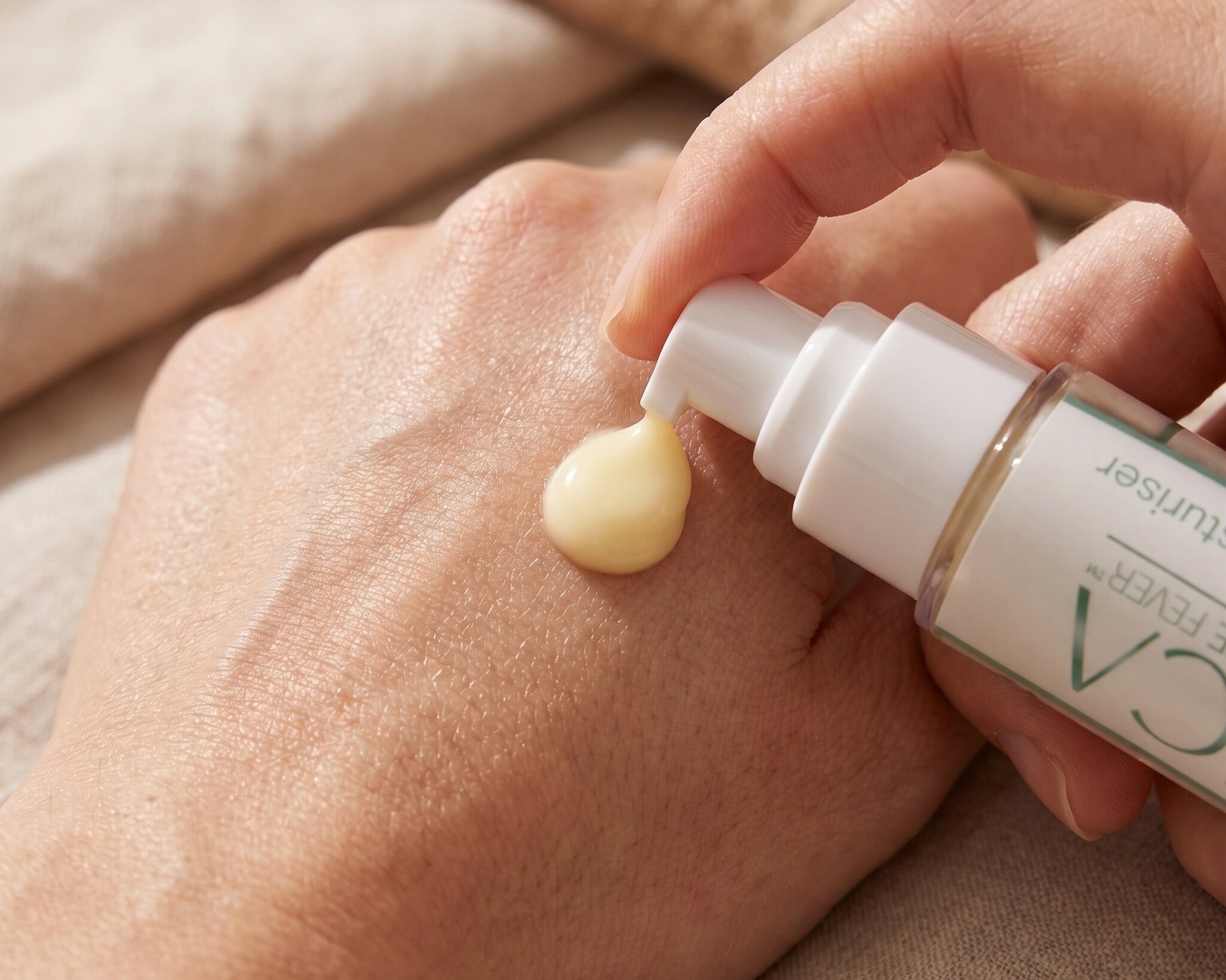 ENCA acne clearing moisturiser texture application, lightweight acne treatment skincare made in Australia